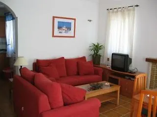 Latitud Hotell 2*